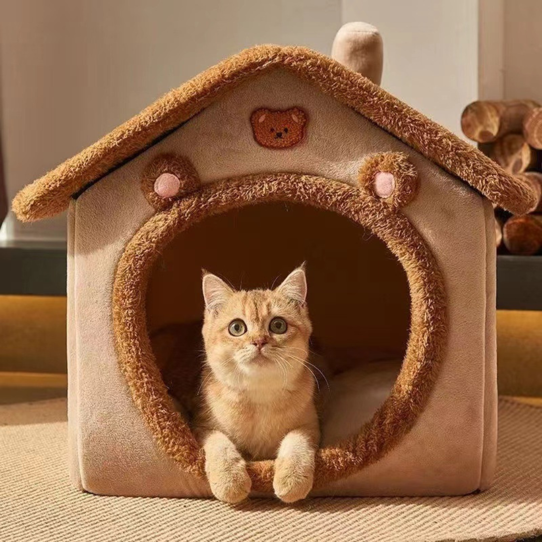 Acogedora casita de felpa para gatos