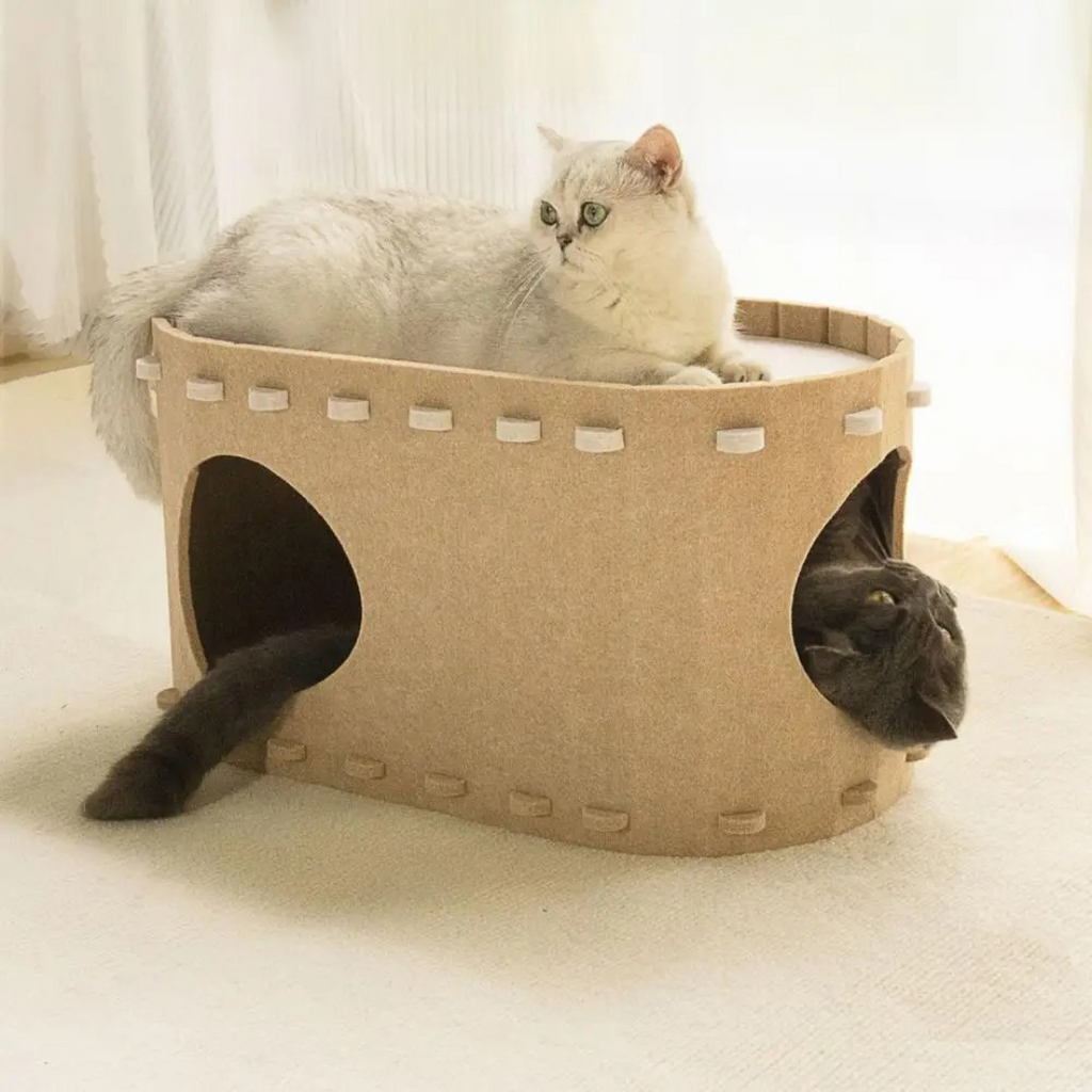 Acogedora casita para gatos de fieltro