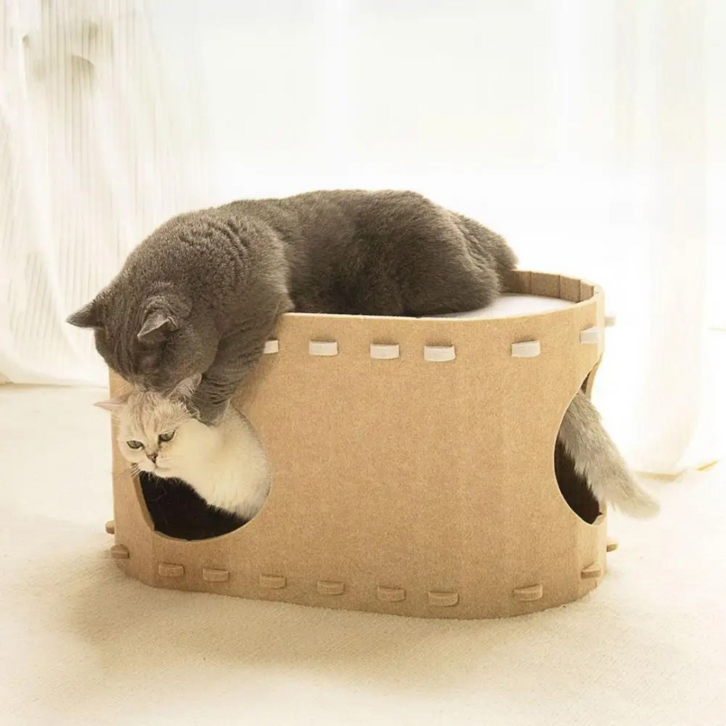 Acogedora casita para gatos de fieltro