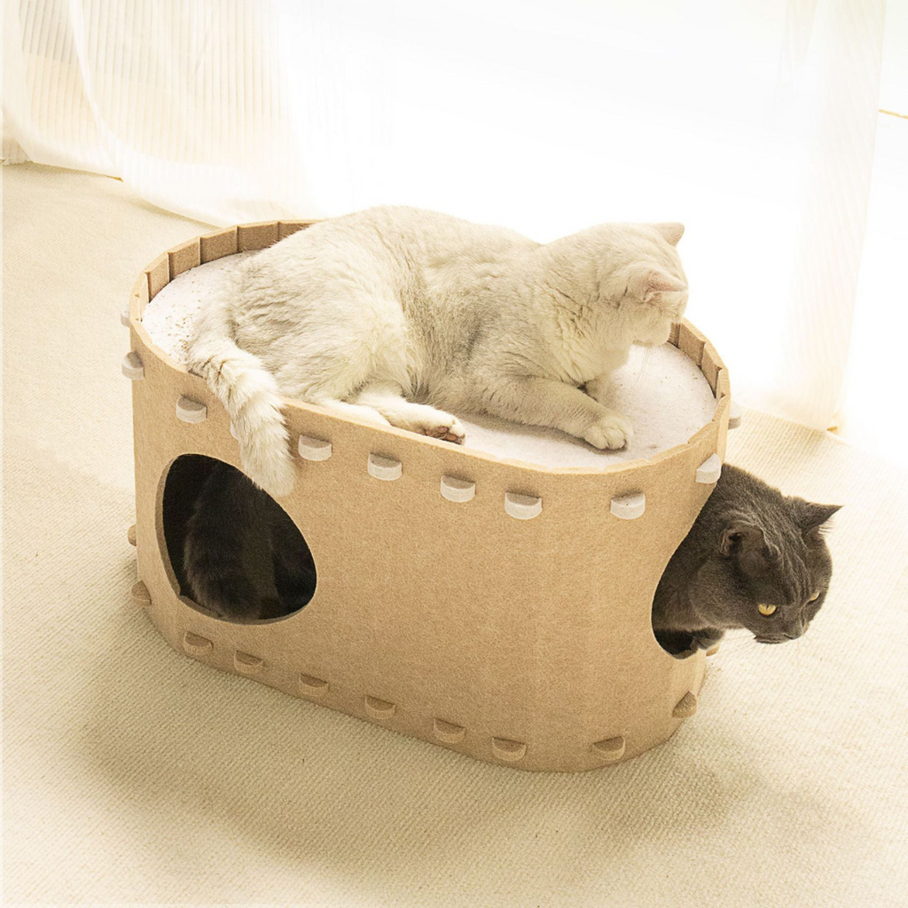 Acogedora casita para gatos de fieltro