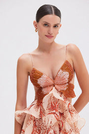 VELISSA™ | Vestido Largo con Volantes y Escote Joya