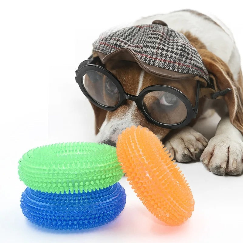 Juguete masticable para perros con púas y ganchos
