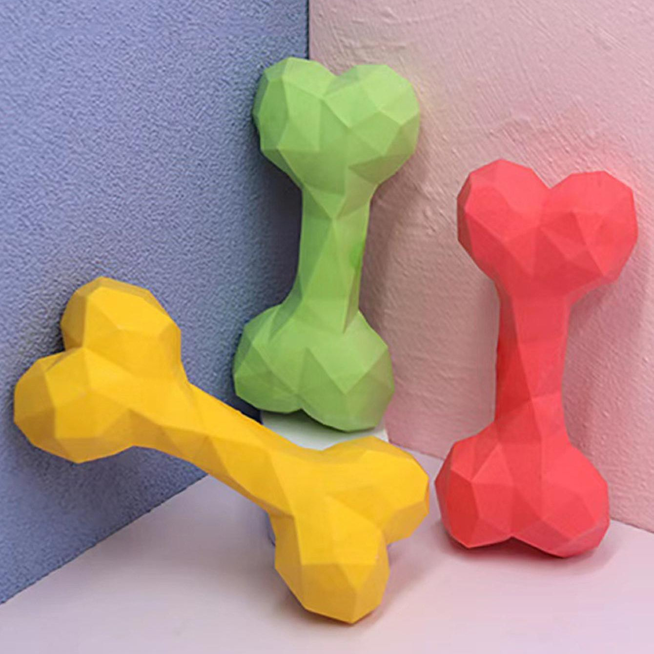 Huesos masticables interactivos y duraderos para perros